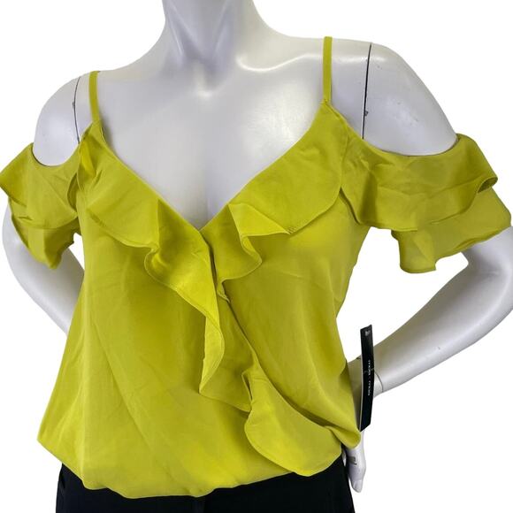 Womens Moa Moa Pear Green Cold Off Shoulder Strappy Ruffle NWT Top Size Small - Picture 1 of 13